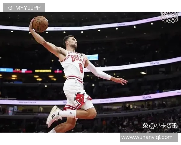 篮网队与快船队激战正酣球迷期待精彩对决与精彩表现