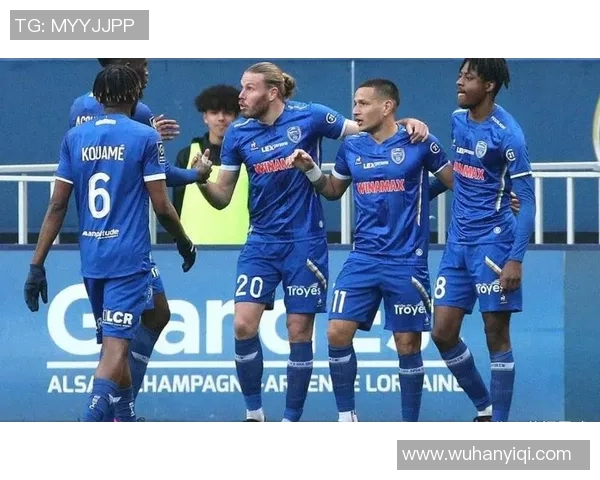 尼奥尔与特鲁瓦激战在即谁能在法乙赛场上笑到最后