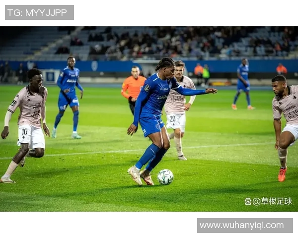 特鲁瓦主场逆转洛里昂上演精彩对决最终以三比二获胜