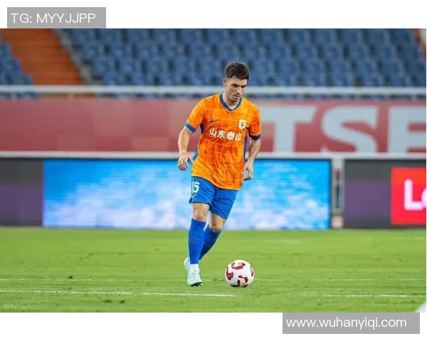 山东鲁能对阵岛鹿角直播全程回顾与精彩瞬间分析