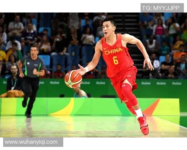 郭艾伦带领中国男篮冲击国际赛场新高峰展现篮球魅力与团队精神