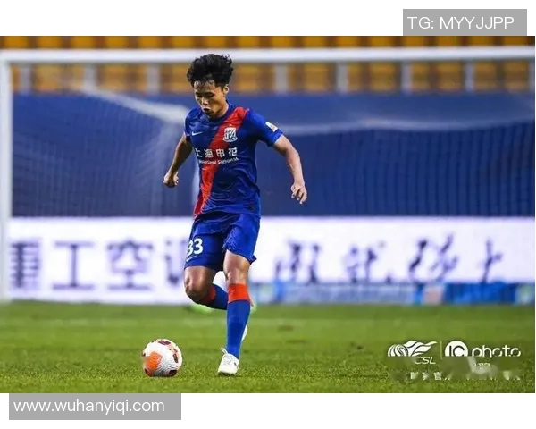 成都网球队的中路突破之道：深度解析与战术创新探讨