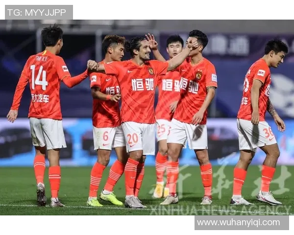 恒大与河南建业精彩对决集锦回顾展现足球魅力与激情瞬间