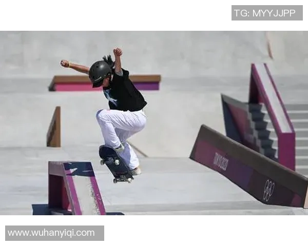 深圳街舞队在滑板精英赛中以98分稳居积分榜首位