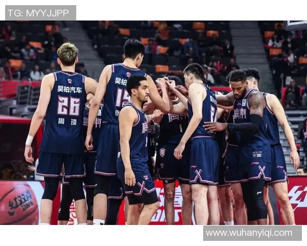 钱德勒广厦与威姆斯的巅峰对决谁将赢得胜利的荣耀与未来