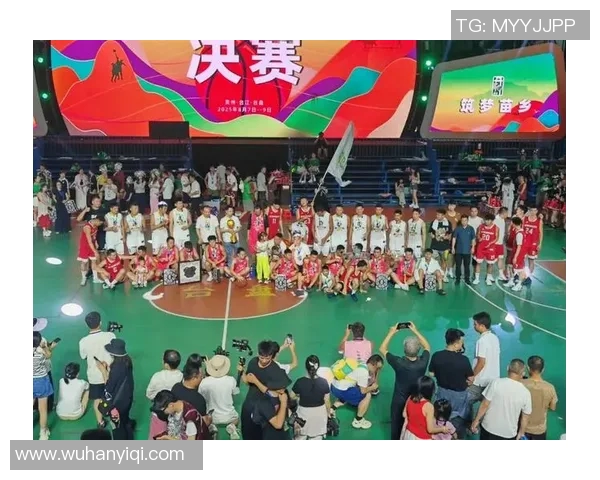 明星篮球大战盛典全明星球员齐聚一堂激情对决点燃赛场热血瞬间